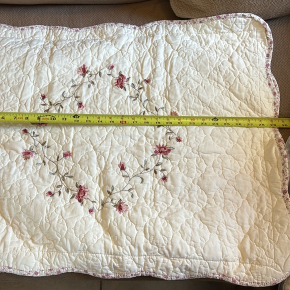 2-pc Floral Embroidered Pillow Shams Queen 100% Cotton Quilted (Cream,20"X28") - Picture 10 of 10